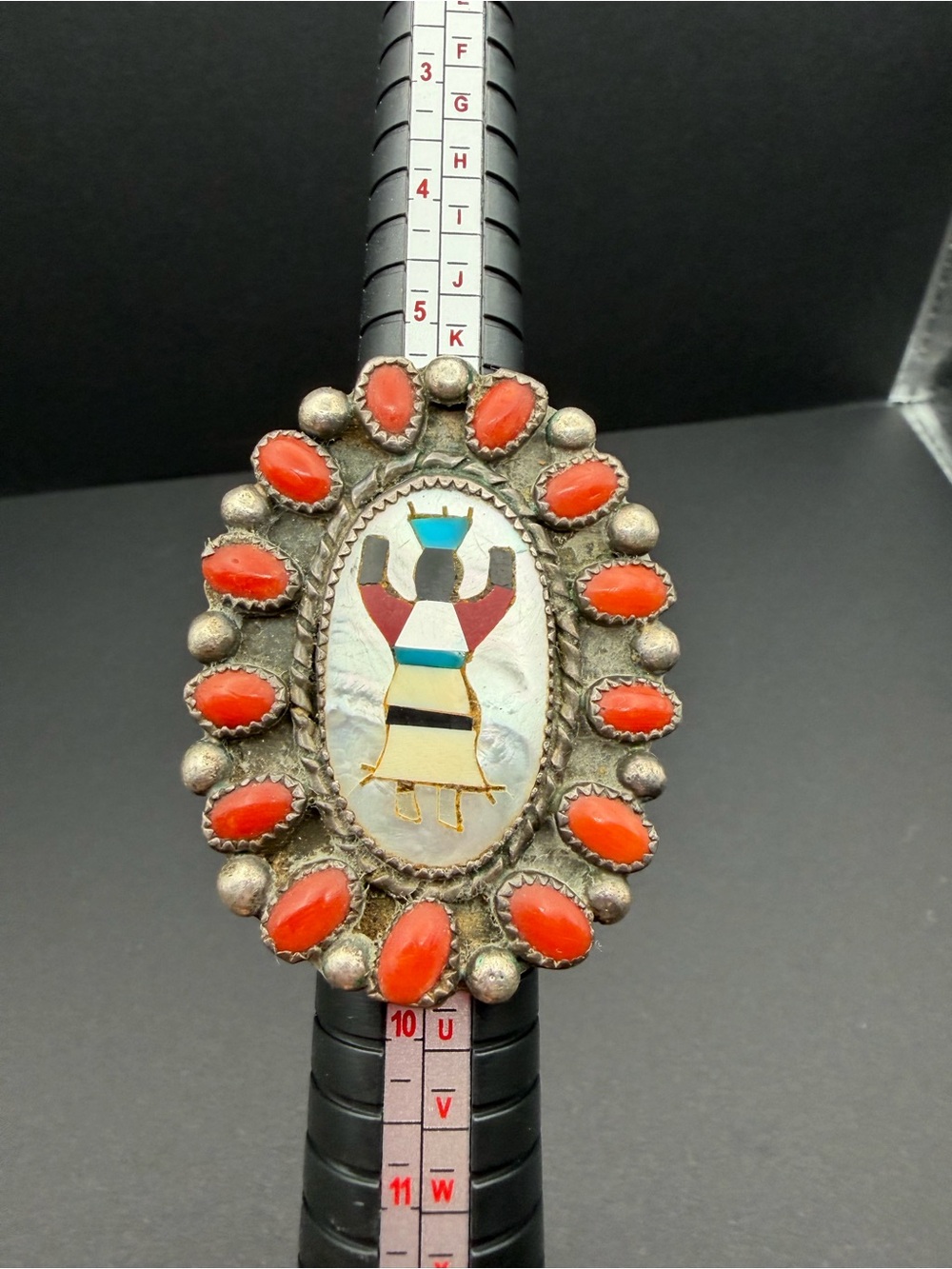 Vintage RHB Roland Hogan Begay Navajo Sterling Coral Gaan Dancer Inlay Ring 7.5 - Picture 2 of 6